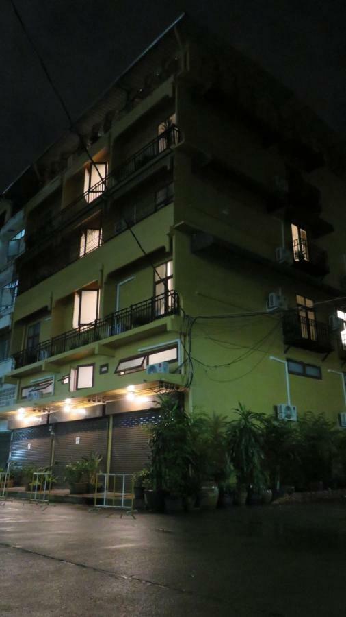バンコク都Baan 192アパートメント エクステリア 写真